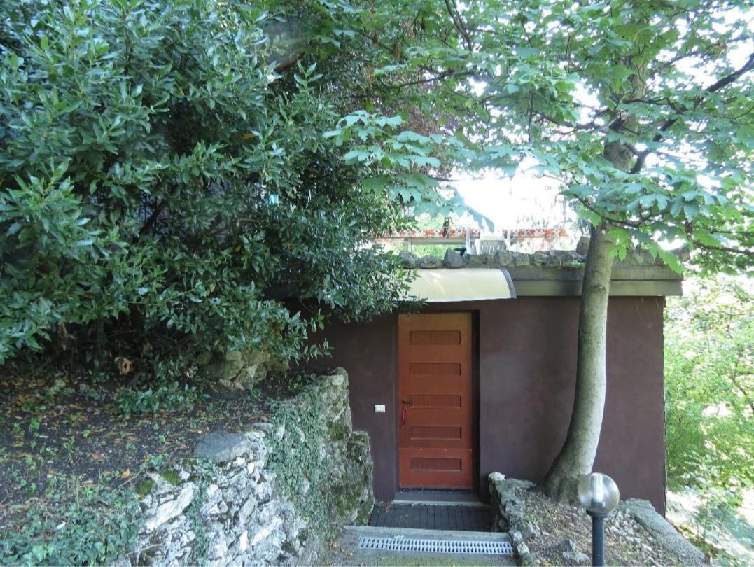 Il Parco E Gli Affreschi Διαμέρισμα Βαρέζε Εξωτερικό φωτογραφία